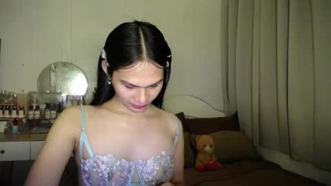 Snapshot of heather_bbyy chatting on November 2025 08:41:02 PM heather_bbyy online show from November 2025 08:41:02 PM