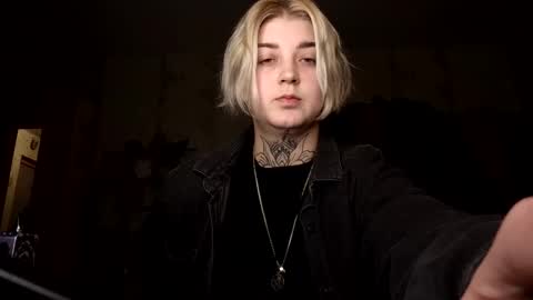 Nina online show from October 2025 08:31:02 PM