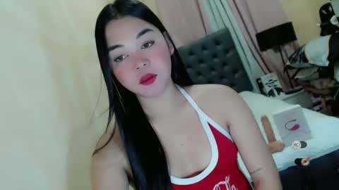 Snapshot of heatmusex_ chatting on May 2026 07:43:02 PM Kylene3 online show from May 2026 07:43:02 PM