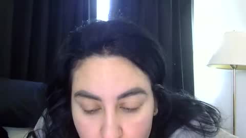 Snapshot of heatwavee chatting on February 2026 03:18:02 PM heatwavee online show from February 2026 03:18:02 PM