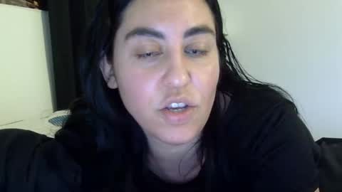 Snapshot of heatwavee chatting on March 2026 03:19:02 PM heatwavee online show from March 2026 03:19:02 PM