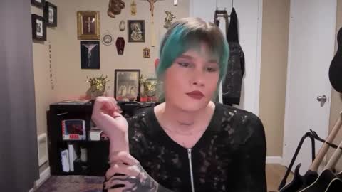 Saoirse online show from December 2024 06:20:01 AM