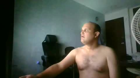 Heavy Rebell online show from December 2025 04:32:01 AM