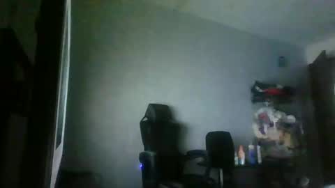 Snapshot of heavy_rebellxc chatting on June 2026 10:41:01 AM Heavy Rebell online show from June 2026 10:41:01 AM