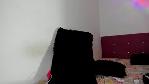 heellboy_ online show from January 2026 04:38:01 AM