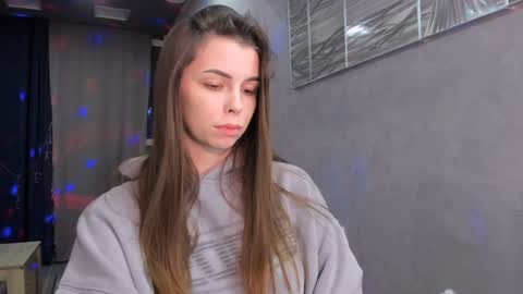 Heiley online show from January 2025 08:11:02 PM