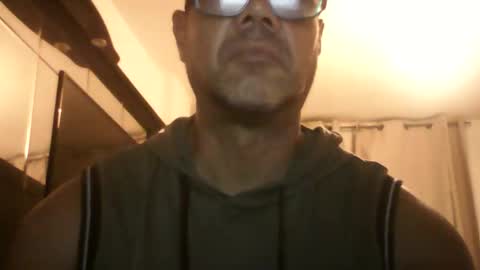 Snapshot of heistt chatting on September 2025 08:33:02 PM Heist Stein online show from September 2025 08:33:02 PM