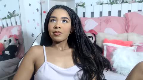 Snapshot of hela_sexy_xx chatting on May 2026 04:39:01 AM hella online show from May 2026 04:39:01 AM
