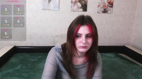 Snapshot of helen_gren chatting on April 2026 05:16:01 AM MY NAME IS HELEN WELCOME TO MY ROOM online show from April 2026 05:16:01 AM