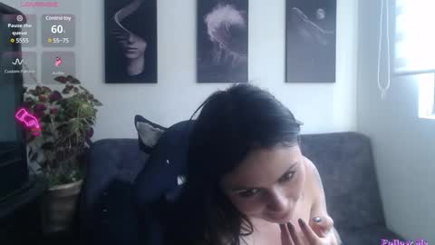 HELENA  online show from September 2025 11:00:02 AM