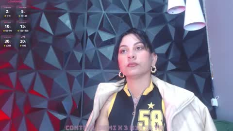 Helena Saenz online show from December 2025 11:41:02 AM