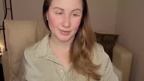 Helen online show from November 2025 01:27:01 AM