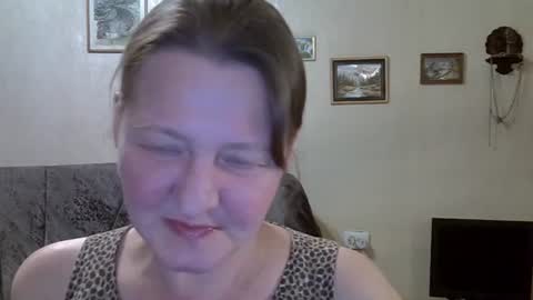 Snapshot of helgacharming chatting on June 2026 10:19:02 PM helgacharming online show from June 2026 10:19:02 PM