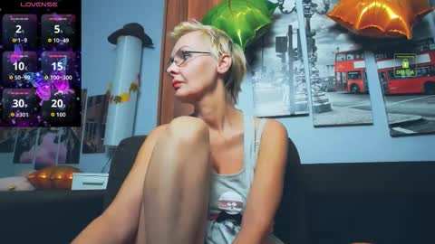 Helga online show from November 2025 01:11:01 PM