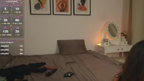 Snapshot of hell_lo chatting on February 2025 08:53:02 PM Lorette Lory online show from February 2025 08:53:02 PM