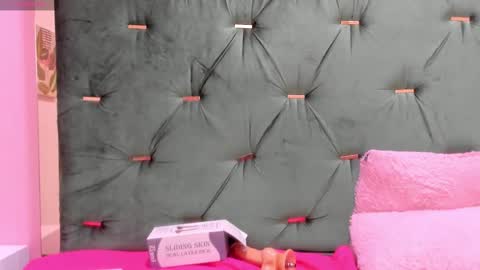 Hellen  online show from February 2025 05:25:02 PM