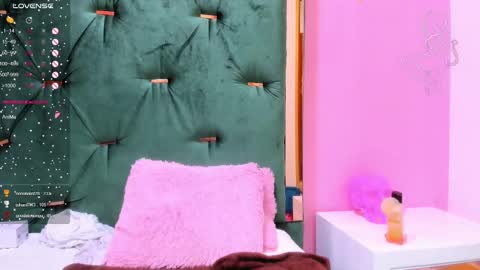 Hellen  online show from February 2025 04:57:01 PM