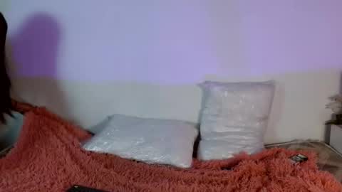 Snapshot of hellengp chatting on February 2026 01:46:02 AM Hellen lopez online show from February 2026 01:46:02 AM