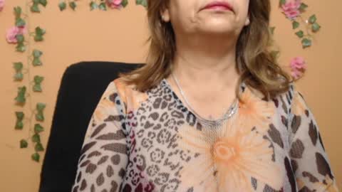 Snapshot of hellensextits chatting on January 2025 10:39:01 AM hellen online show from January 2025 10:39:01 AM