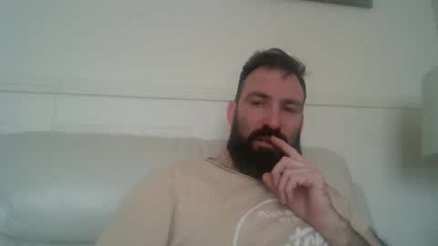 Snapshot of hellobunbunx0 chatting on March 2026 03:15:01 PM hellobunbunx0 online show from March 2026 03:15:01 PM