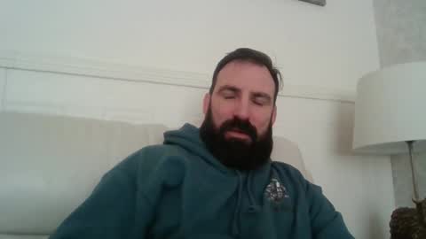 Snapshot of hellobunbunx0 chatting on March 2026 02:06:02 PM hellobunbunx0 online show from March 2026 02:06:02 PM