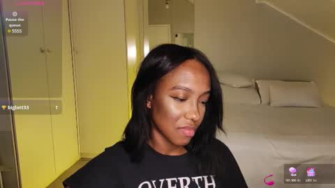 hellsd97 online show from December 2024 04:54:02 AM