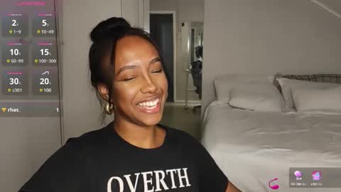 hellsd97 online show from December 2024 09:46:01 PM