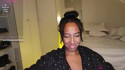 hellsd97 online show from December 2024 04:34:02 AM