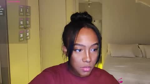 hellsd97 online show from December 2024 10:02:02 PM