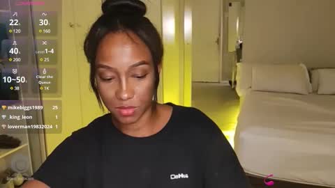 hellsd97 online show from December 2024 02:19:01 AM