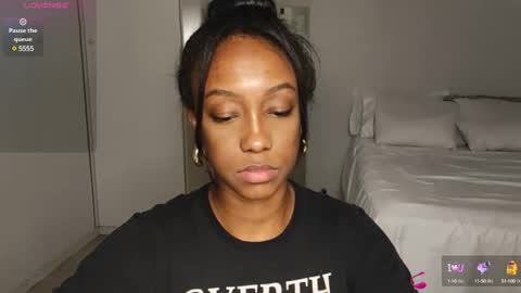 hellsd97 online show from January 2025 01:43:02 AM