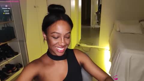 hellsd97 online show from February 2025 01:55:02 AM