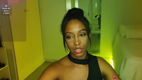 hellsd97 online show from February 2025 01:55:01 AM