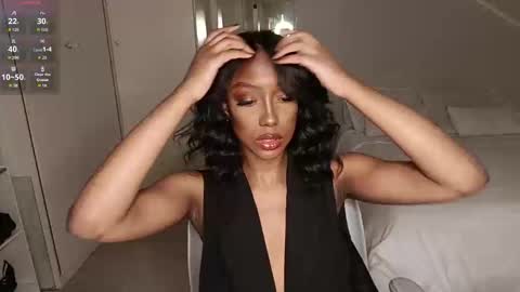 hellsd97 online show from October 2025 12:30:02 AM