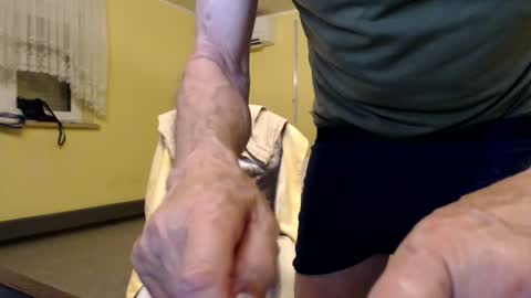 Snapshot of helvella chatting on June 2026 09:09:01 PM Helvell online show from June 2026 09:09:01 PM