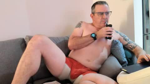 Snapshot of hempie1973 chatting on July 2026 08:06:01 AM hempie1973 online show from July 2026 08:06:01 AM