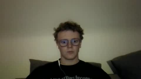Snapshot of henrietje chatting on May 2026 08:58:02 PM henrietje online show from May 2026 08:58:02 PM