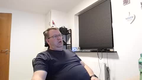 Snapshot of henrikrp1971 chatting on March 2025 09:42:02 PM henrikrp1971 online show from March 2025 09:42:02 PM