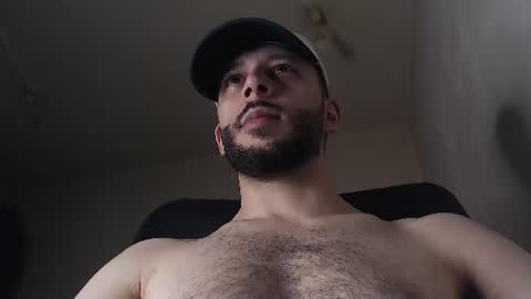 Snapshot of henryaxe chatting on June 2026 12:57:02 PM HenryAxe online show from June 2026 12:57:02 PM