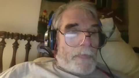 Snapshot of henrybond1979 chatting on May 2026 07:33:01 PM henrybond1979 online show from May 2026 07:33:01 PM