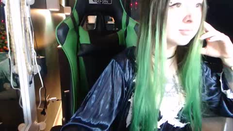 Hentaishiing online show from December 2025 09:22:02 PM