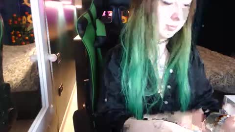 Hentaishiing online show from May 2026 04:13:01 PM