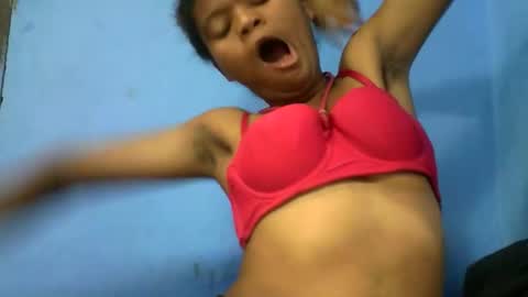 herisse01 online show from April 2026 03:10:02 AM