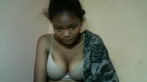Snapshot of herisse01 chatting on May 2026 10:50:03 PM herisse01 online show from May 2026 10:50:03 PM