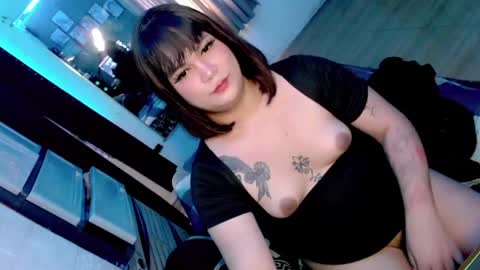 Snapshot of hermaphrodite199x chatting on May 2026 01:44:01 AM hermaphrodite199x online show from May 2026 01:44:01 AM