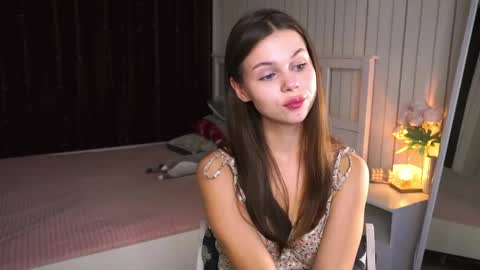 Nicole online show from April 2026 09:39:33 PM