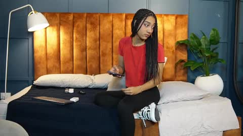 Snapshot of hermionescott chatting on February 2025 01:42:02 PM Hermione Scott online show from February 2025 01:42:02 PM