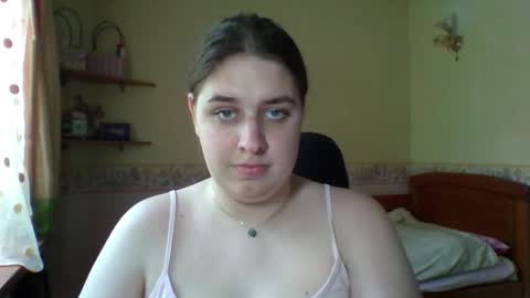Snapshot of hess_luna_ chatting on May 2026 09:06:01 AM hess_luna_ online show from May 2026 09:06:01 AM