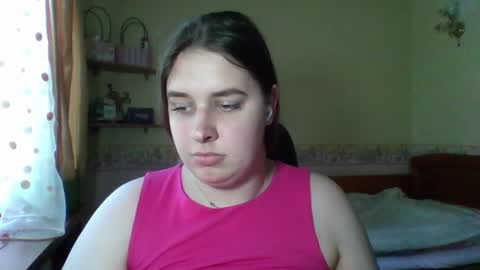 Snapshot of hess_luna_ chatting on June 2026 09:02:01 AM hess_luna_ online show from June 2026 09:02:01 AM