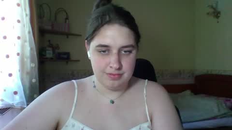 Snapshot of hess_luna_ chatting on June 2026 09:06:02 AM hess_luna_ online show from June 2026 09:06:02 AM